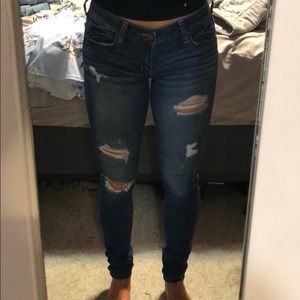 dark wash American eagle jeans